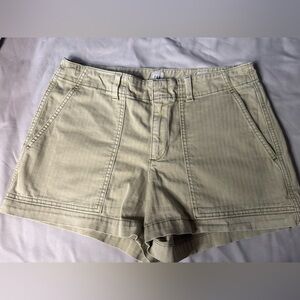 Women's green Shorts
